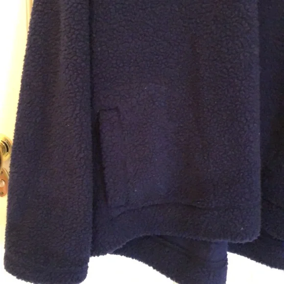 Old Navy Fleece Pullover - Picture 3 of 4